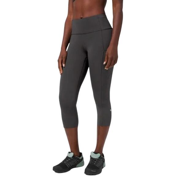 LULULEMON | Fast and Free NuLux Crop 19" With Pockets | Graphite Gray | Size 2 - Picture 1 of 8